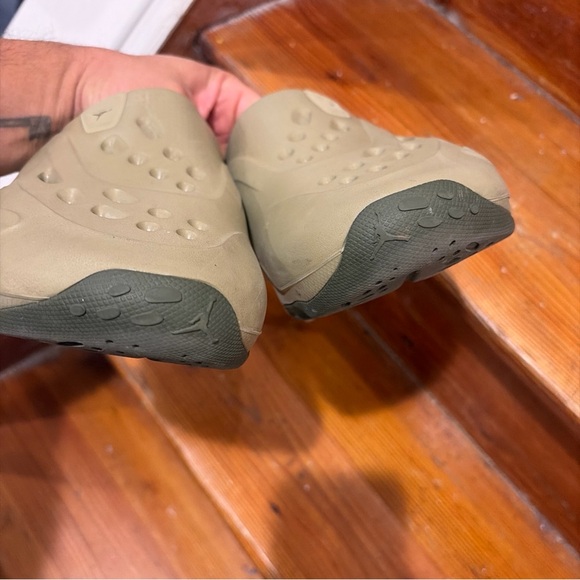Jordan roam slide olive green mens sz 11 rare main image 9